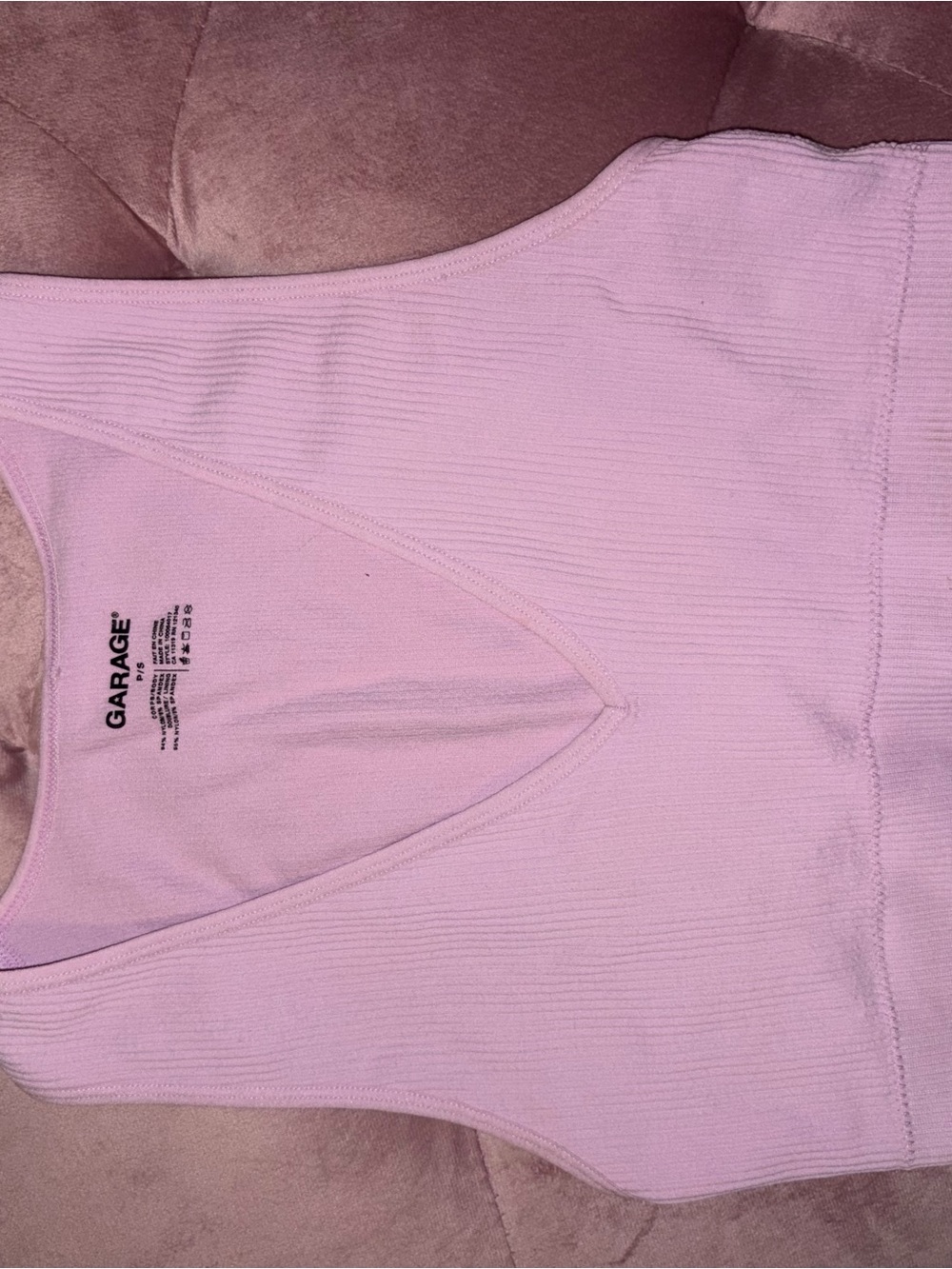 Garage Light Pink Ribbed V-Neck Crop Tank